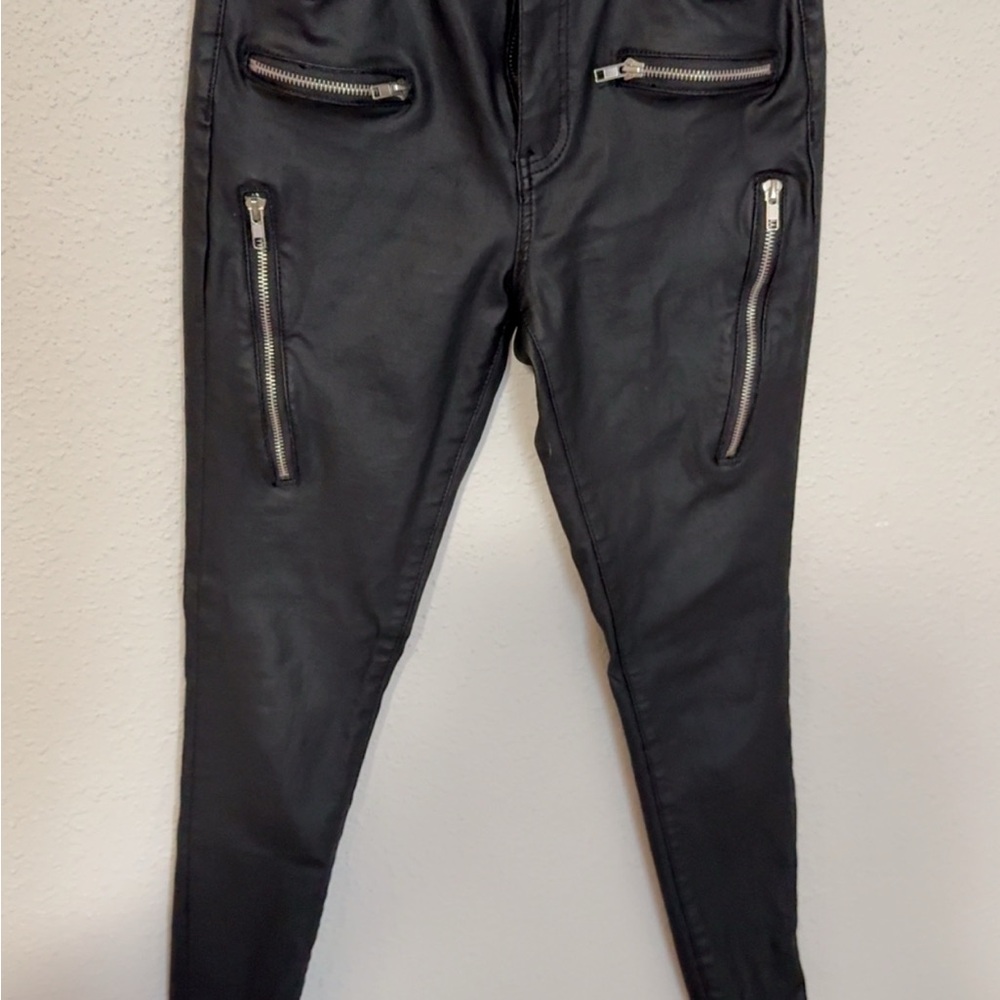 Fashion Nova Black Skinny Jeans with Zipper Accents